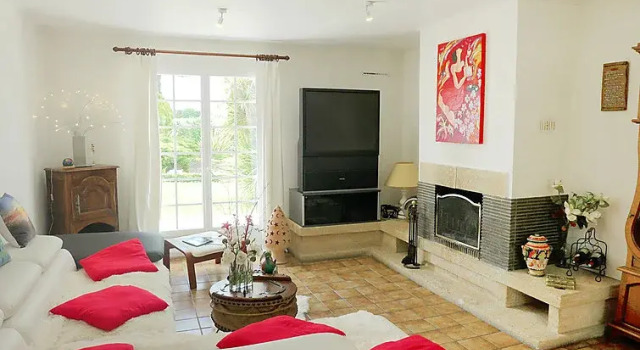 Villa Communal, Rezervasyon Villa Medoc kır evleri, Küçük Ev