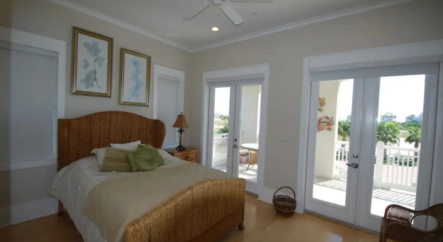 Kokopelli - Bay Front / Marina Front 3 Bedroom Townhouse by RedAwning, Rezerwuj Hotel Hotele w Padre Island z basenem, Basen