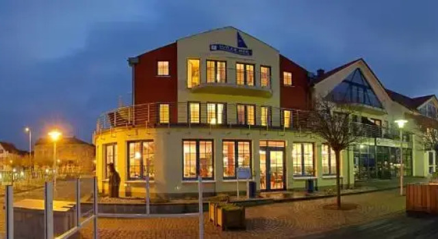 Двухместный номер Standard с балконом Sur la Mer - Pension & Restaurant