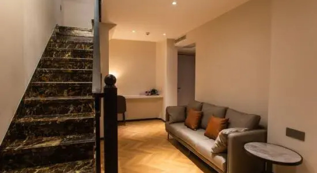 Люкс Deluxe Zhongtai Hotel