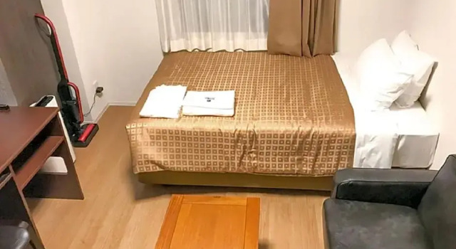 Номер Deluxe HOTEL LiVEMAX Takamatsu Eki Mae