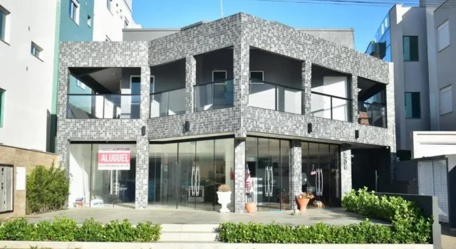 Residencial Melfi 3 Ap.8 Fundos