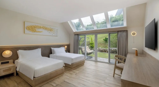Двухместный номер Deluxe Himalayan Hideaway Resort Pokhara, The Centara Collection