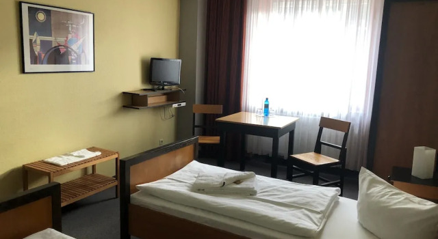 Семейный номер Standard Haus des Volkes - Das Bauhaushotel
