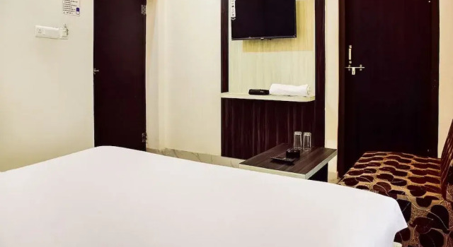 SPOT ON 40183 Moon Bagh, Book Hotel Pushkar Rajasthan