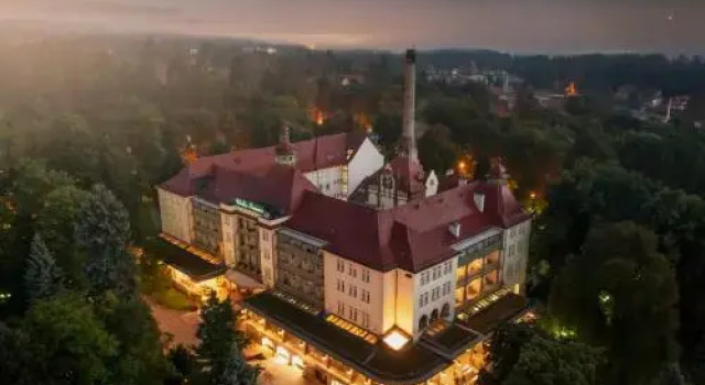 Wielka Pieniawa, Забронировать Отель Поляница-Здруй Table Mountains, рядом с Polanica Zdrój Mineral Water Pump Room