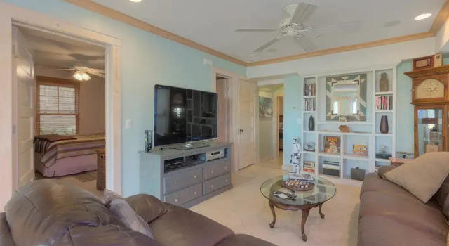 Ground Floor Near the Beach - Sleeps 6 - 2 Bedroom