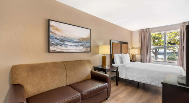Двухместная студия Deluxe Extended Stay America Suites - Tampa - Airport - N Westshore Blvd