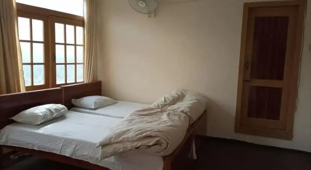 Haider Inn, Забронировать Отель Отели Каримабад 3 звезды, 3*