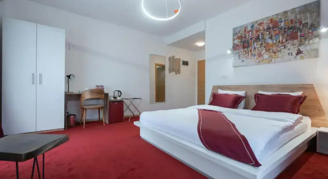 Номер Economy Austrian Palace Hotel