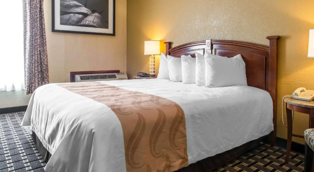 Двухместный номер Standard Ramada by Wyndham New Kensington