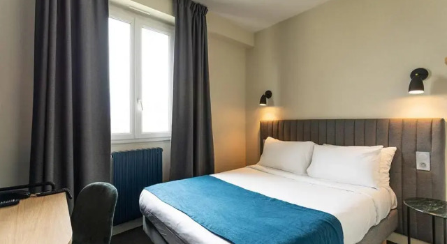 Двухместный клубный номер Standard Grand Hotel de la Gare, Angers