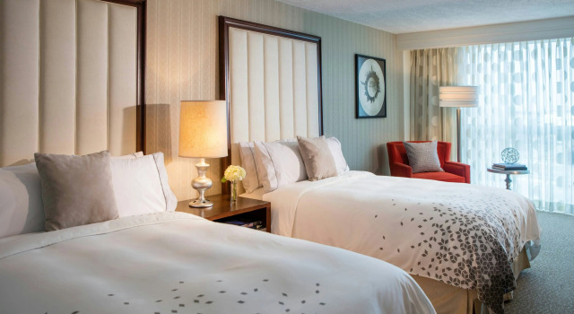 Renaissance Newark Airport Hotel