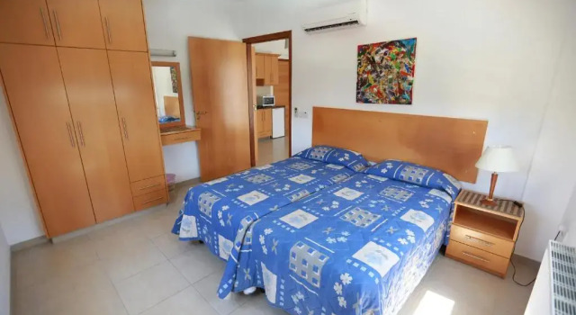 Апартаменты C & A Hotel Apartments
