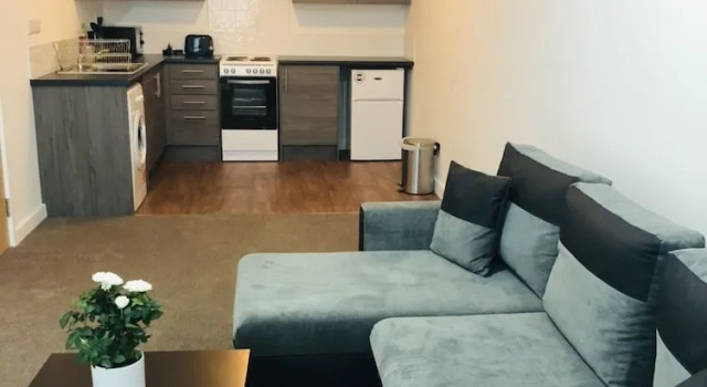 Апартаменты Superior Showcase Apartments - Highcross House Apart Hotel