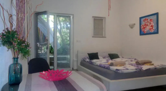 Студия Apartments Moreta