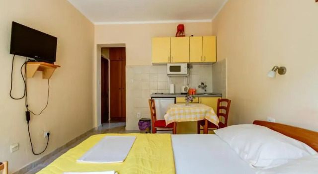 Студия Apartments Vesna