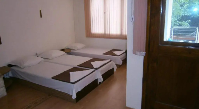 Трёхместный номер Standard с балконом и с красивым видом из окна Guest House Hristovi