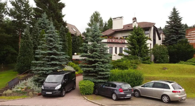 Pokoje Gościnne Akacja, Забронировать Отель Недорогие отели Поляница-Здруй, рядом с Polanica Zdrój Mineral Water Pump Room, недорого