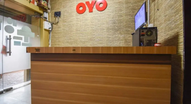 OYO 41435 Golden Residency, Забронировать Отель Баллигандж Калькутта