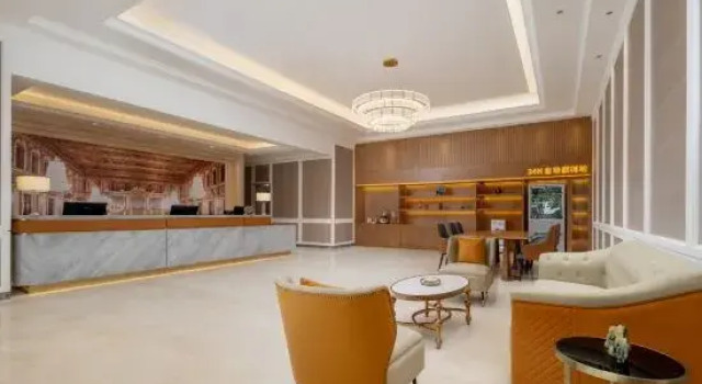 Vienna Hotel (Xinyang Xiyacheng), Book Hotel Xinyang Henan