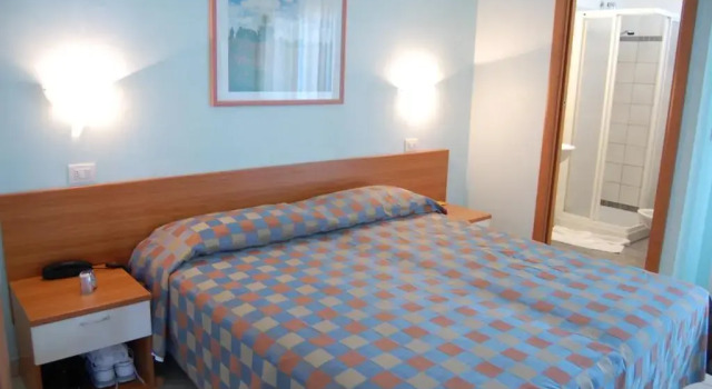 Двухместный номер Standard с балконом Hotel Iones