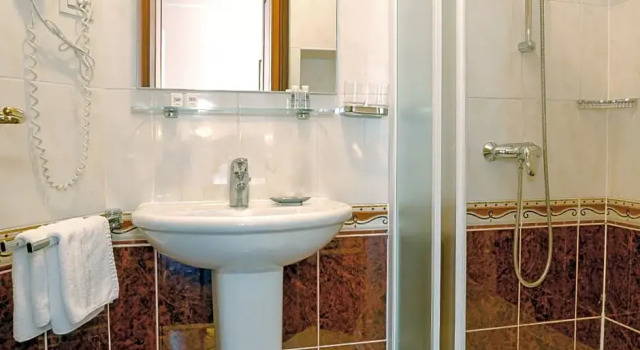 Номер Standard с балконом Hotel Savoy