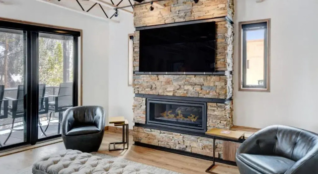 New River Chalet #280 Near Resort With Rooftop Hot Tub - FREE Activities & Equipment Rentals Daily