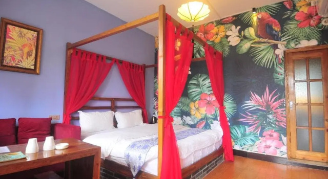 Warm Flowers Guesthouse Shiyizhong Branch