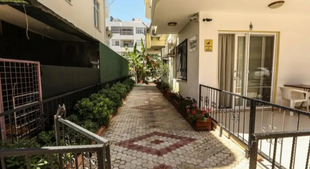 Kizkalesi Sari Konak Apart Otel