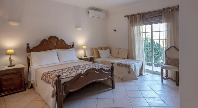 Номер Grand Al Meida Guesthouse