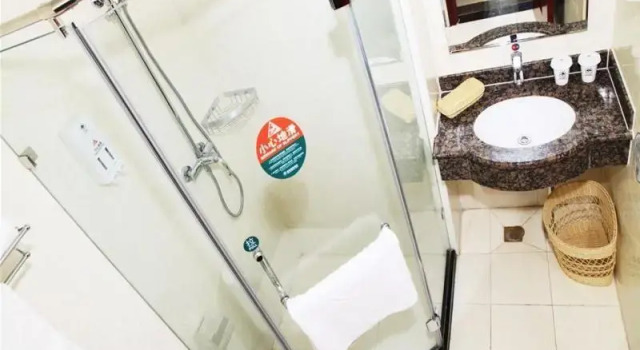 Двухместный номер Standard Greentree Inn Beijing Yanqing Gaota Rd Express Hotel
