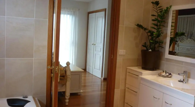 Люкс Lavender House Bed & Breakfast