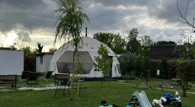 Sapanca Narli Bahçe Bungalov, Varaa Hotelli Hotellit Marmara-alue pysäköinnillä, Pysäköinti