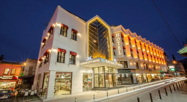 Kayhan City Hotel