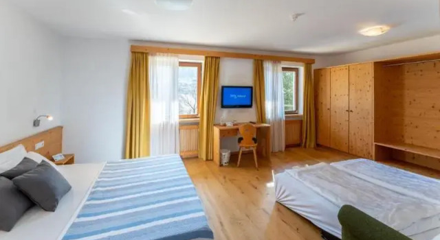Четырёхместный люкс Smy Koflerhof Wellness & Spa Dolomiti