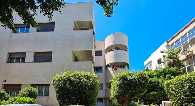 Apartment Jolie, 1BR, Tel Aviv, Lev Hair, Engel St, #TL7, Забронировать Апартаменты/квартира Тель-Авив Тель-Авивский округ, рядом с Синематека