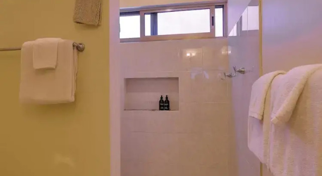 Четырёхместный номер Standard с видом на сад Casa Del Maya Bed & Breakfast