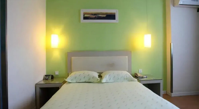Rest Motel Cixi Shangdu Branch, Prenota Motel Cixi Zhejiang