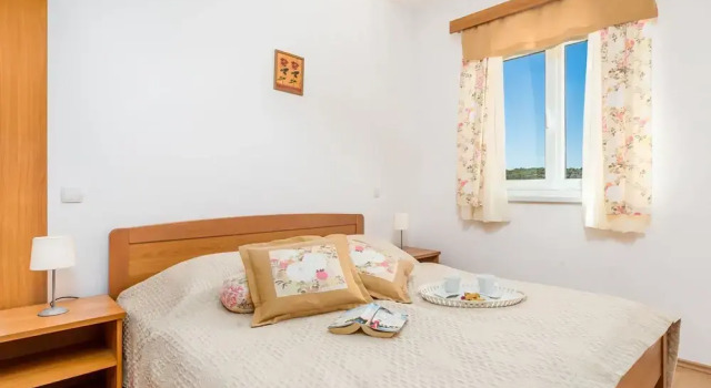 Pavica 3 Rab in Rab With 1 Bedrooms and 1 5 Bathrooms, Prenota Hotel Hotel a Isole Quarnerine con parcheggio, Parcheggio