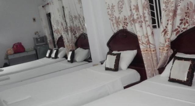 Кровать в общем номере Long Hostel