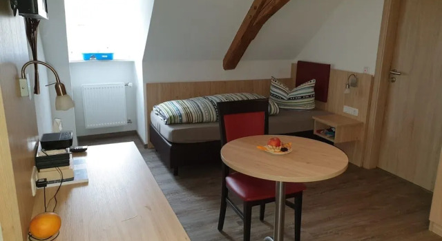 Апартаменты Economy Hotel Boarding House Hohenwart