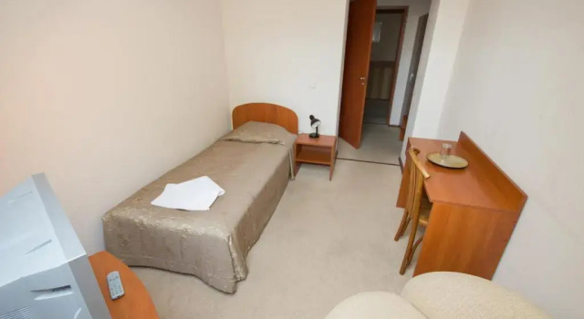 Deims Hotel