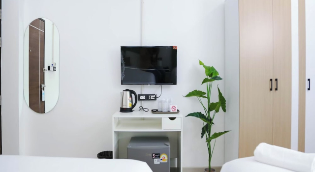 Трёхместный номер Deluxe Chana Bangkok Hotel