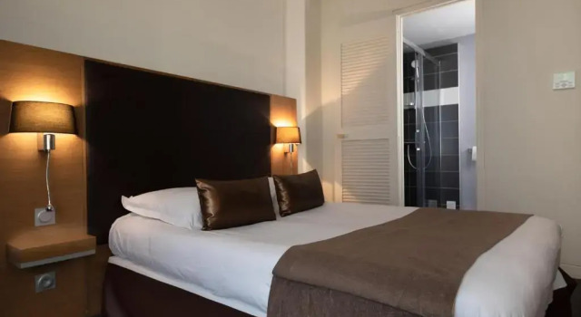 Семейный номер Standard Hotel Restaurant du Centre et du Lauragais