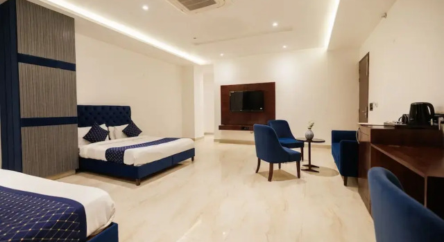 Семейный люкс The Eliot Hotel & Banquet