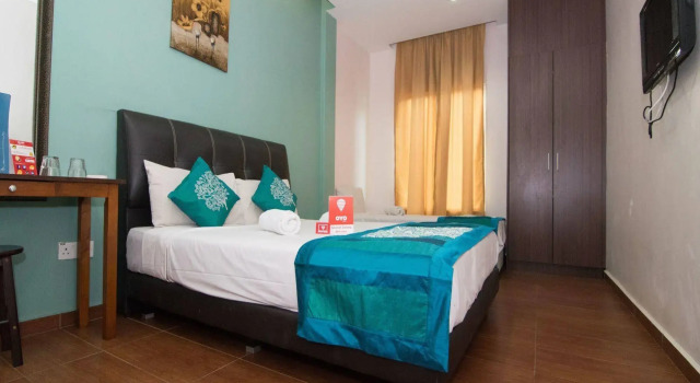 OYO 109 V'la Park Hotel, Забронировать Отель Отели Куала-Лумпура 3 звезды, рядом с Конгресс-центр Куала-Лумпура, 3*