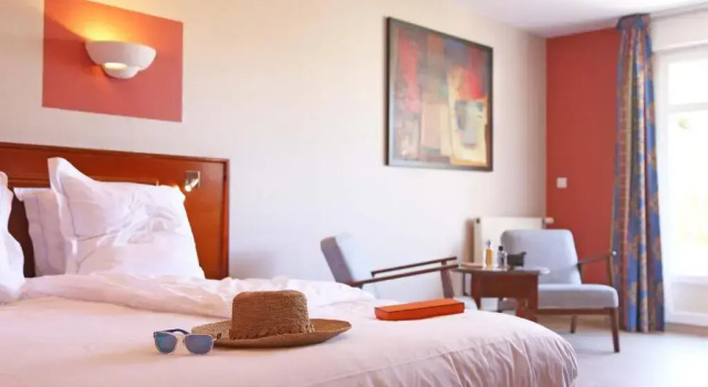 Номер Standard Hotel Le Bellevue, Demeures & Chateaux