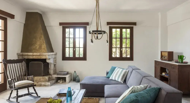 Вилла с балконом и с видом на море Luxurious Mani Peninsula Traditional Tower