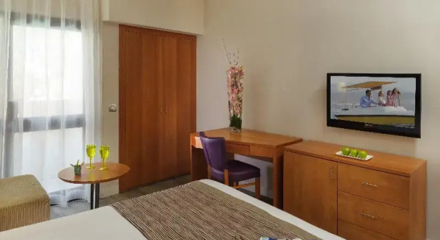 Habitación doble Superior con balcón Leonardo Privilege Eilat Hotel - All inclusive